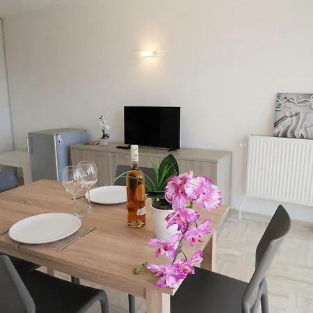 Apartment Surcouf Xxxv 2888022