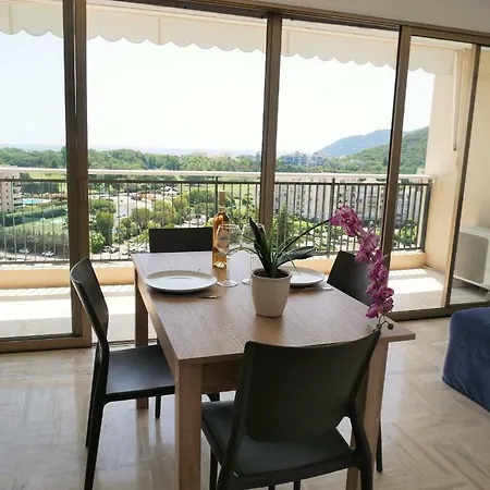Surcouf Xxxv 2888022 Apartment *